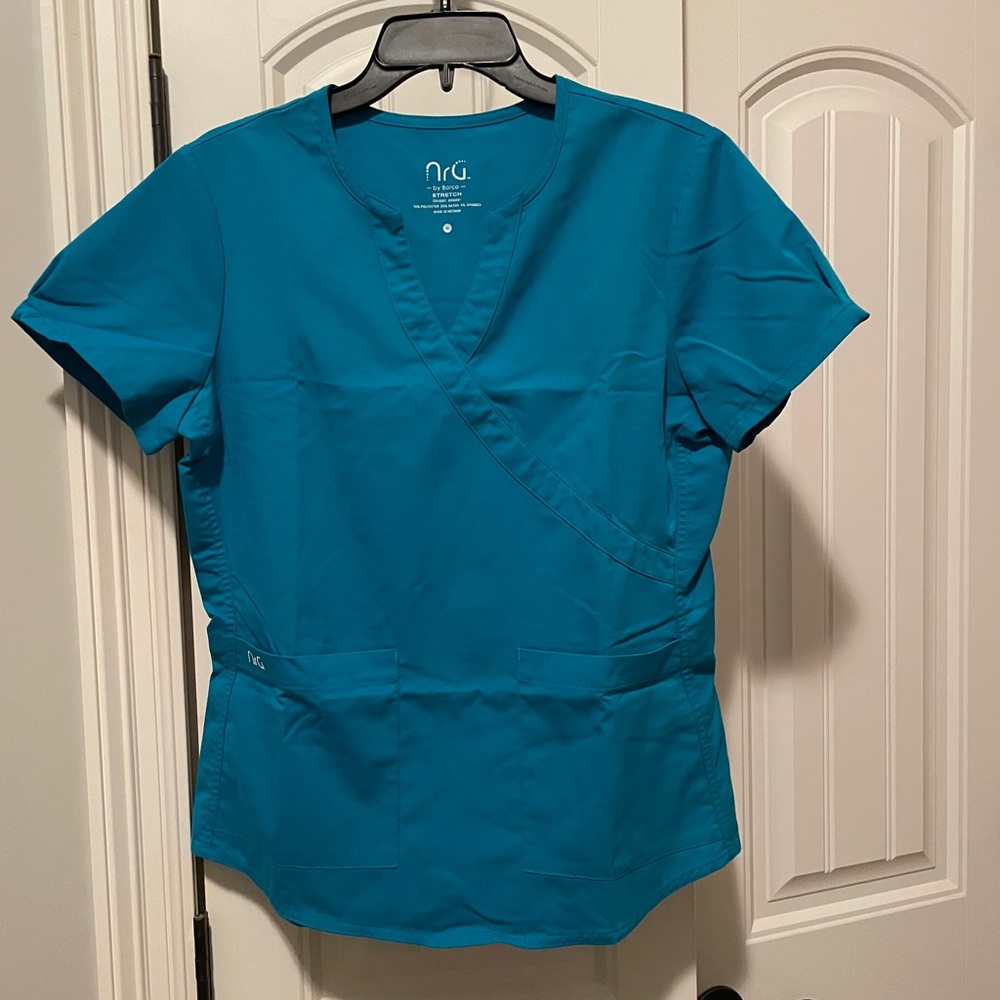 NRG by Barco scrub top